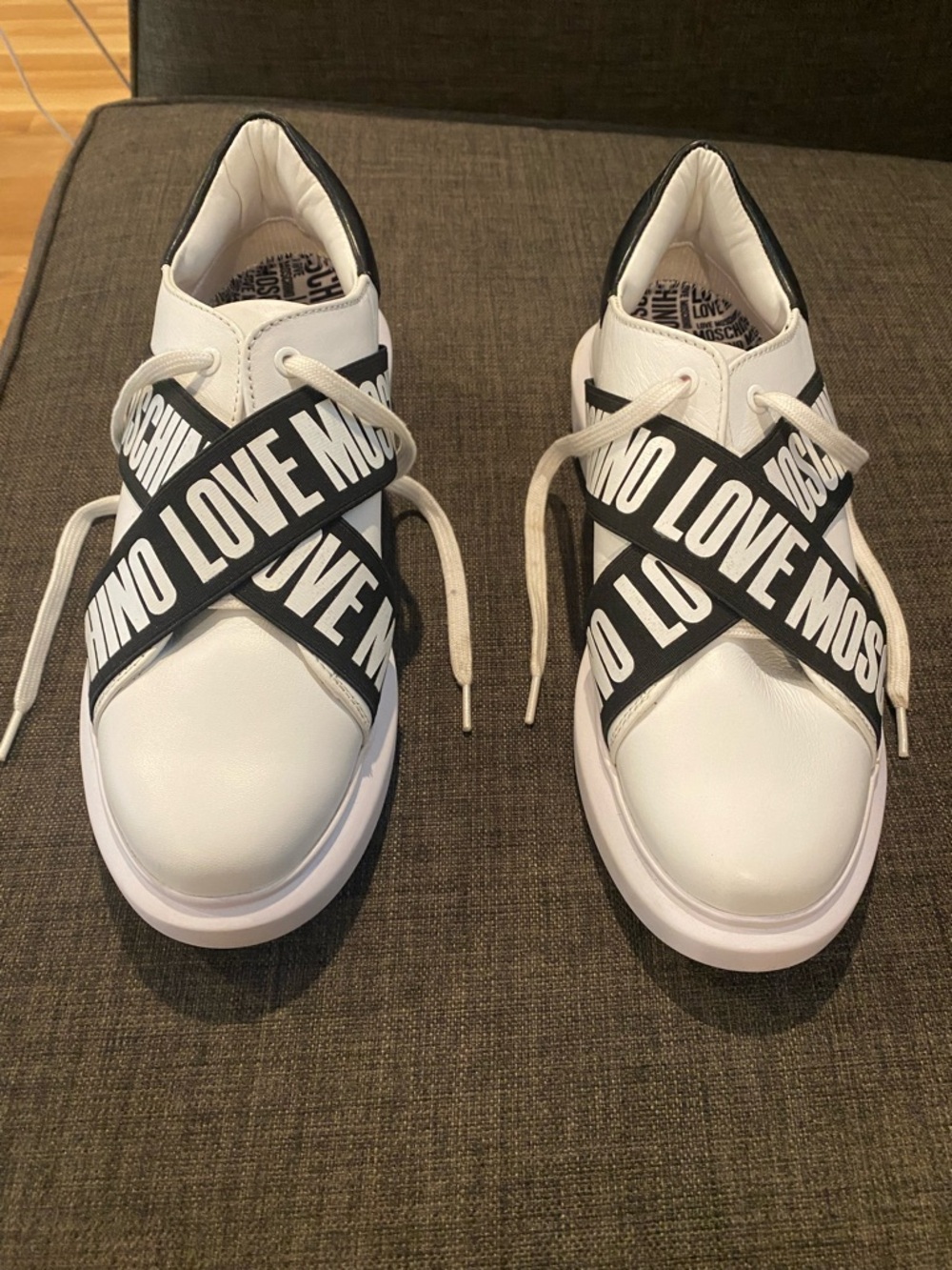 Love Moschino White and Black Logo Strap Sneakers NWOT size 9 Italian Luxe! - Picture 2 of 10
